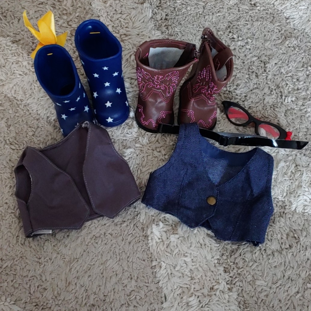 Doll accessories